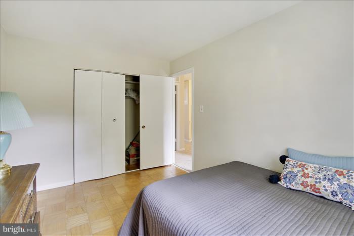 PLYMOUTH GARDENS - Residential