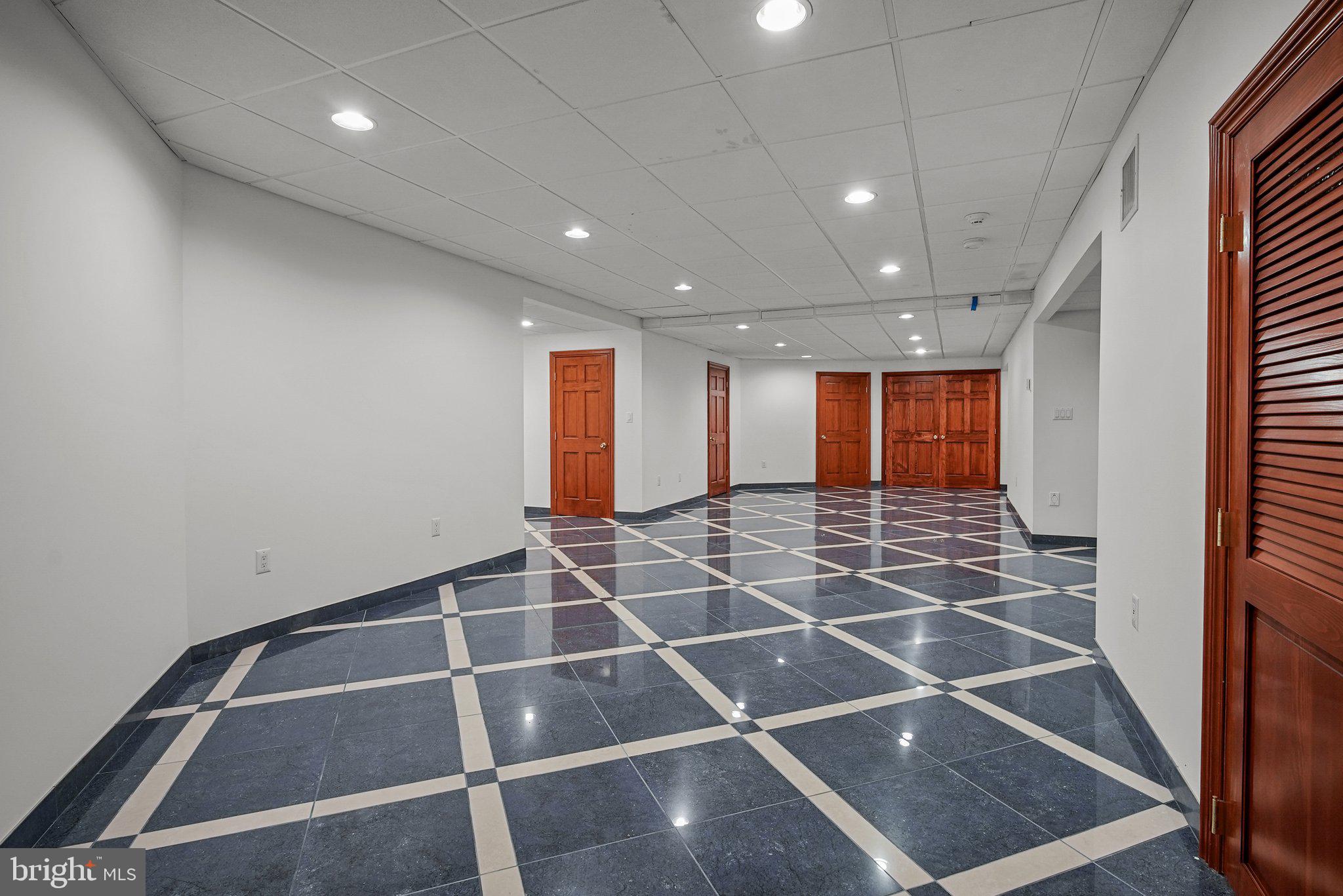 VALLEY VIEW ESTS - Residential