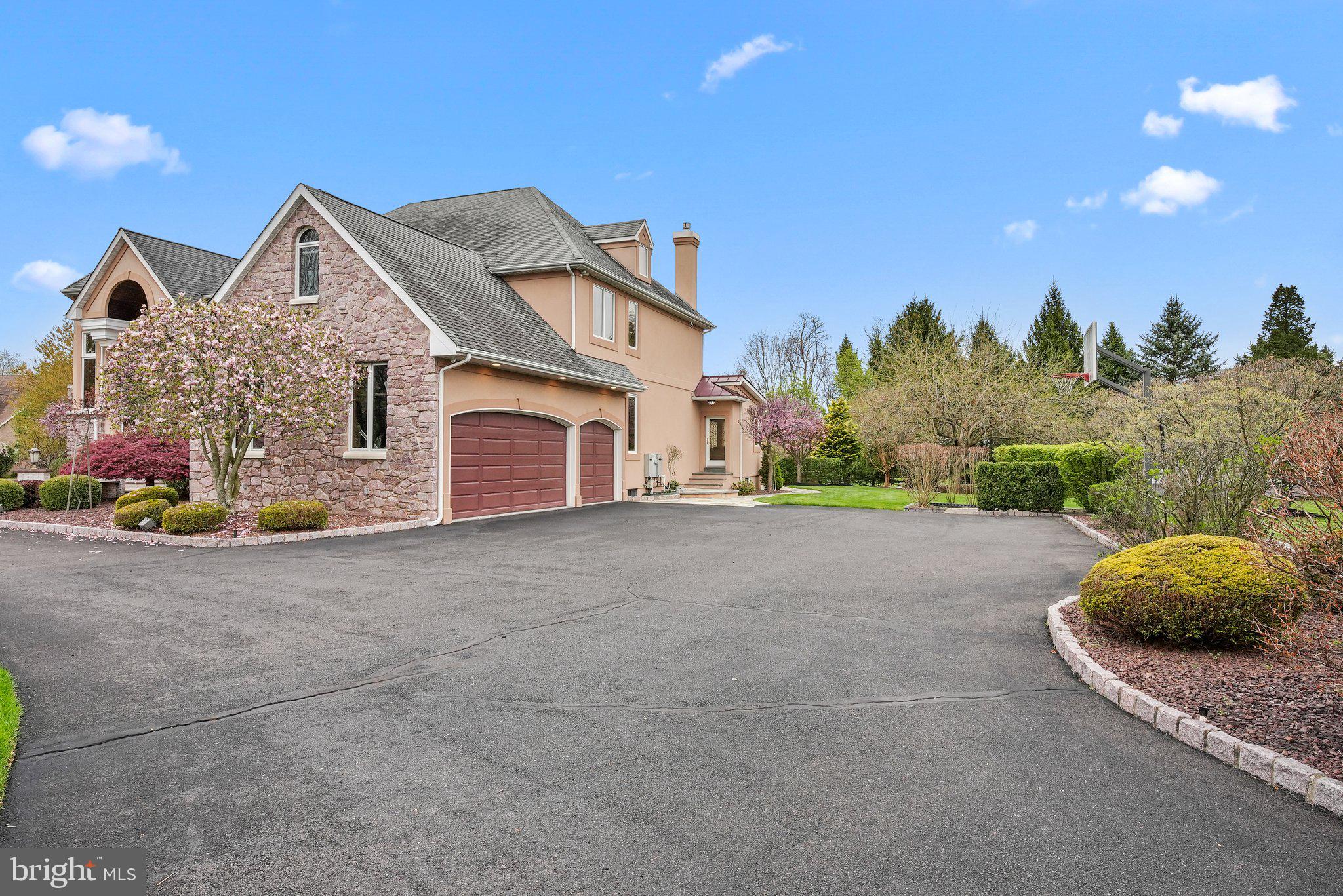 VALLEY VIEW ESTS - Residential