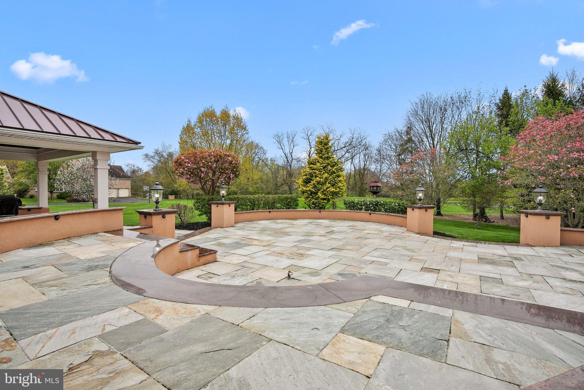 VALLEY VIEW ESTS - Residential