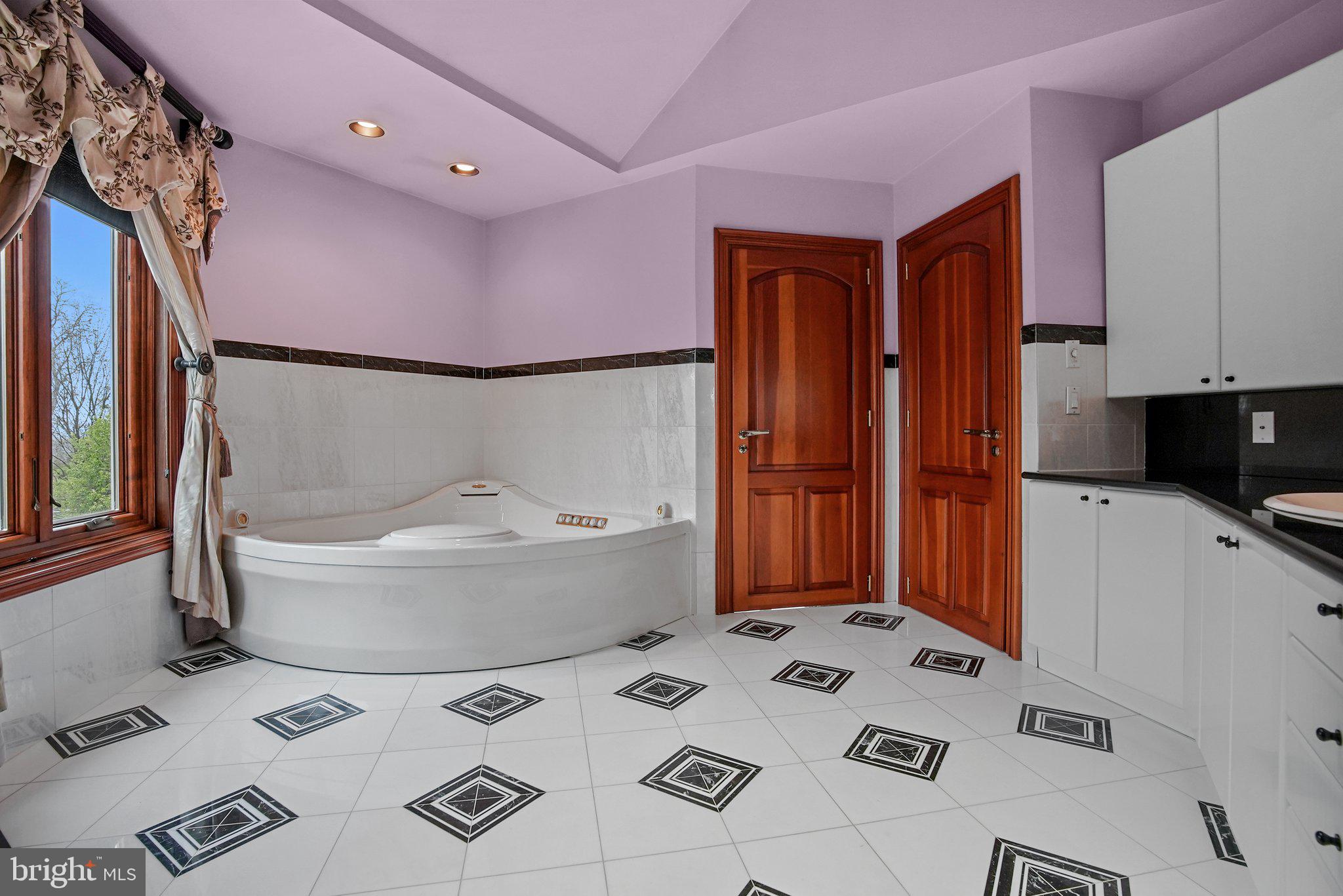 VALLEY VIEW ESTS - Residential