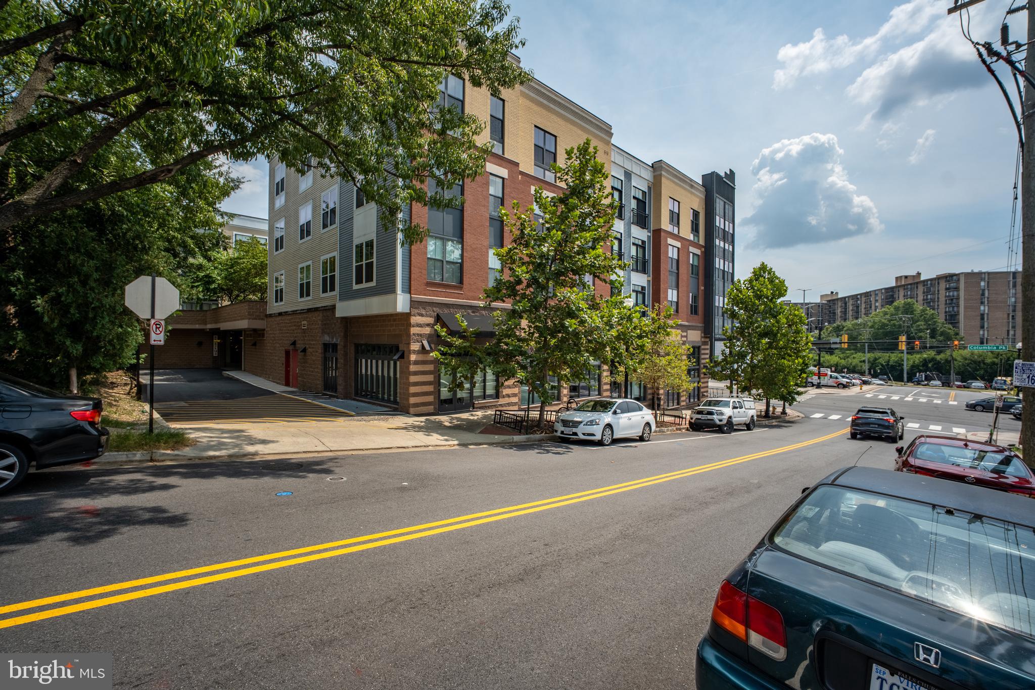 TRAFALGAR FLATS - Residential