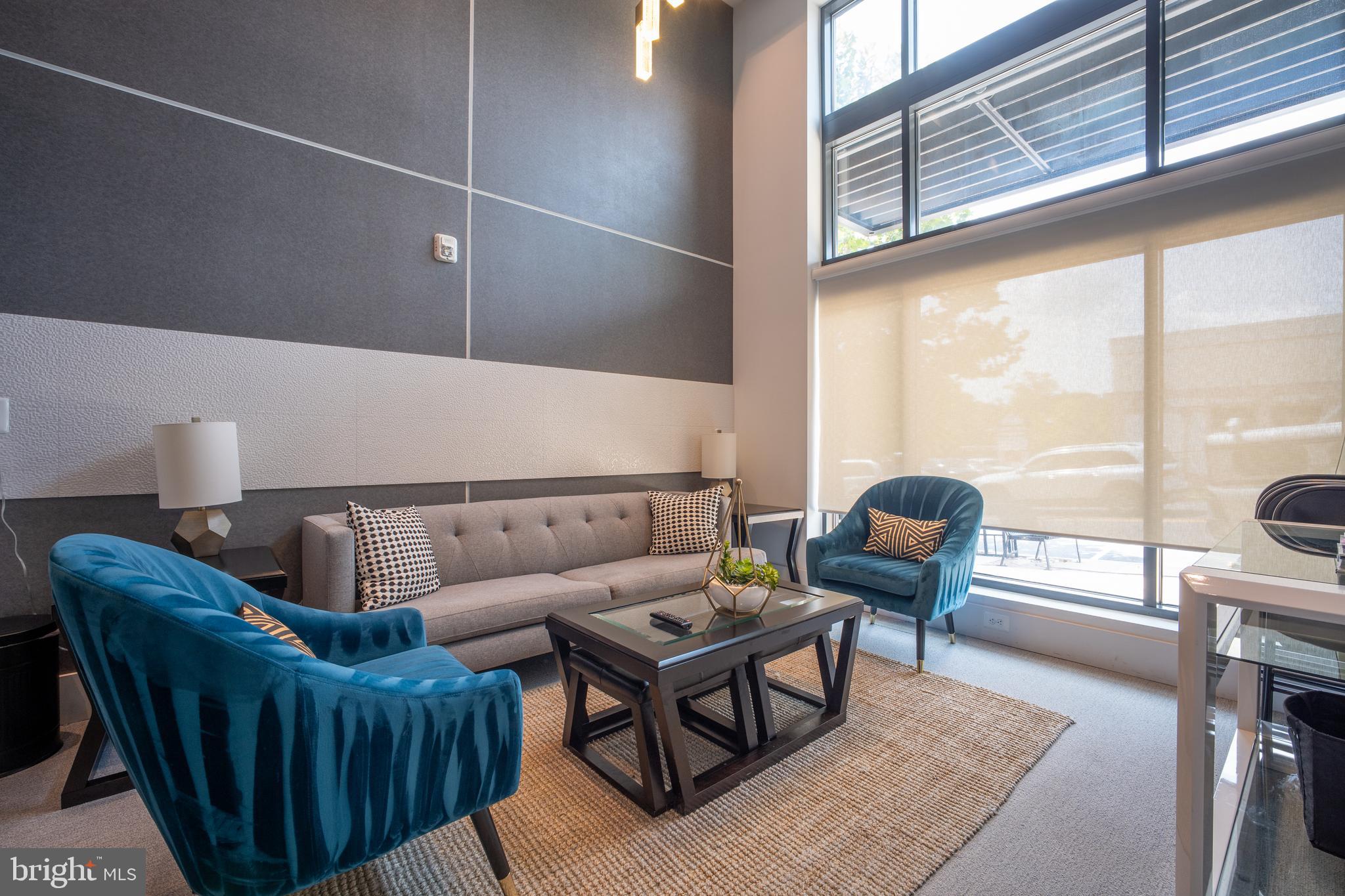 TRAFALGAR FLATS - Residential