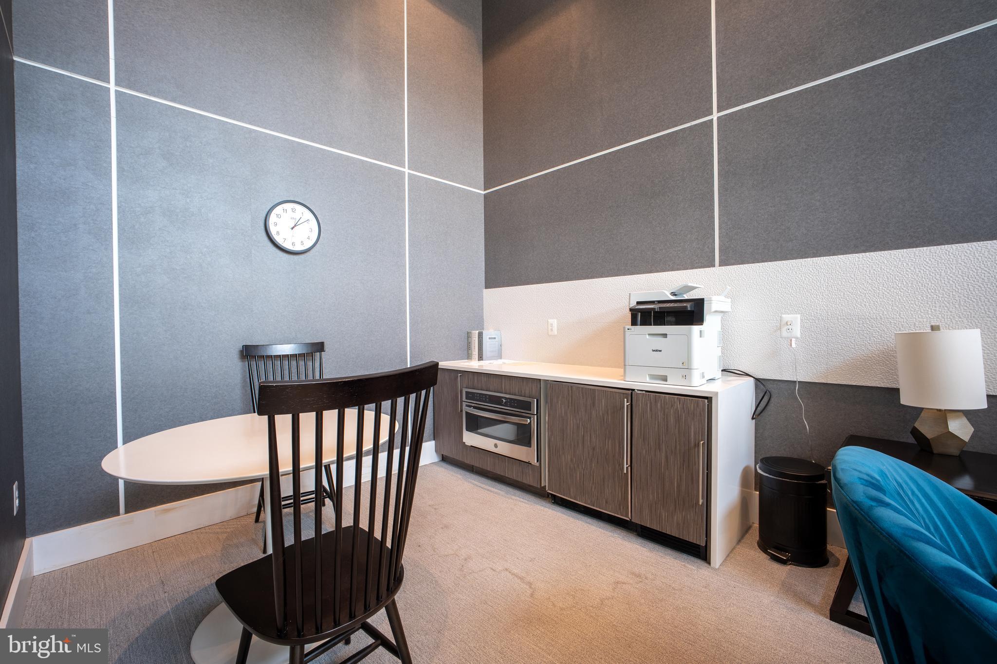 TRAFALGAR FLATS - Residential