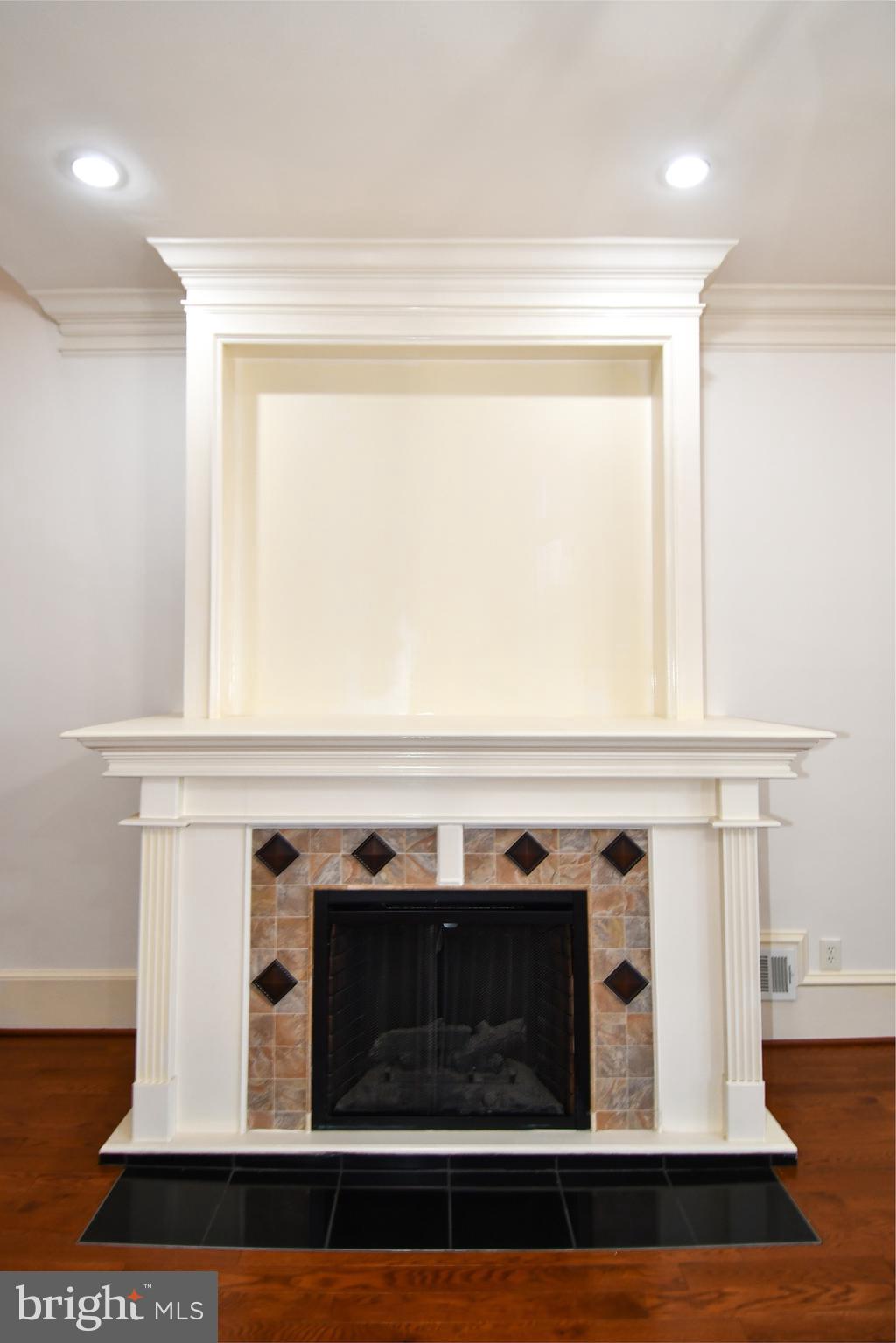 1323 MASSACHUSETTS AVENUE SE