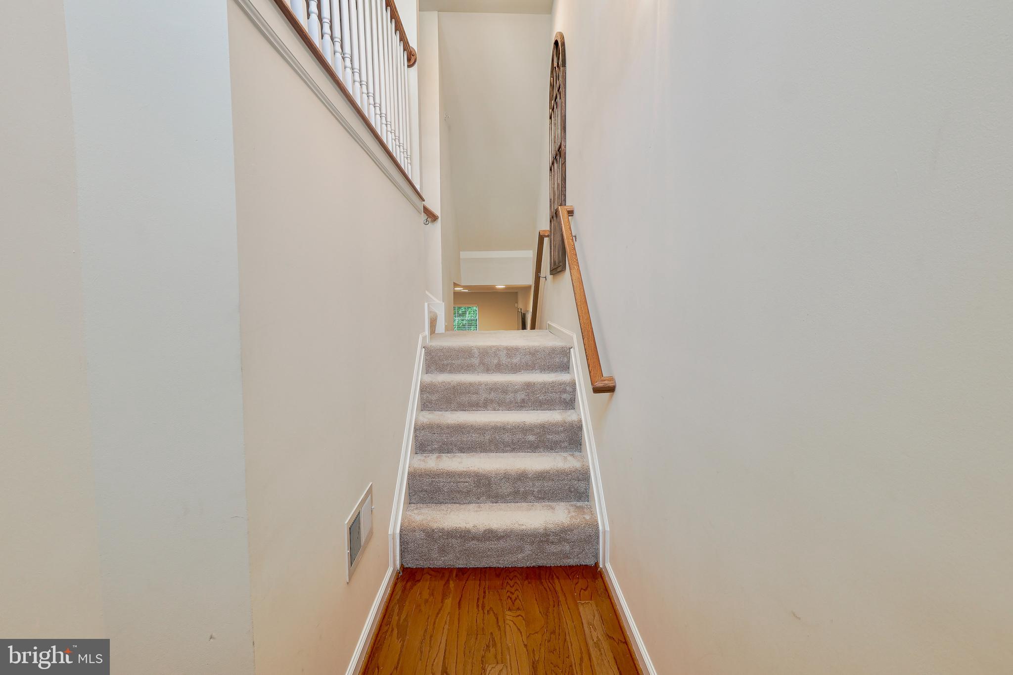 7518 STONEHOUSE RUN DRIVE