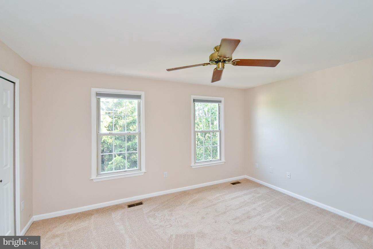 LAUREL LAKES PLAT 2 - Residential