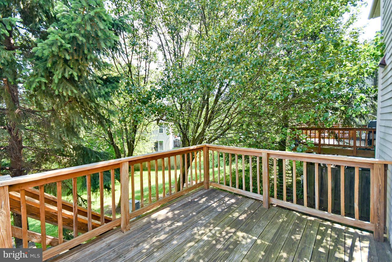 LAUREL LAKES PLAT 2 - Residential