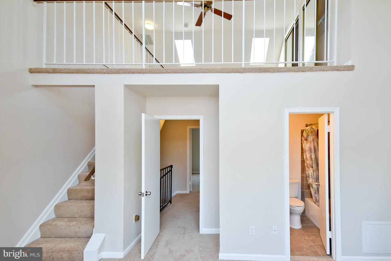 LAUREL LAKES PLAT 2 - Residential