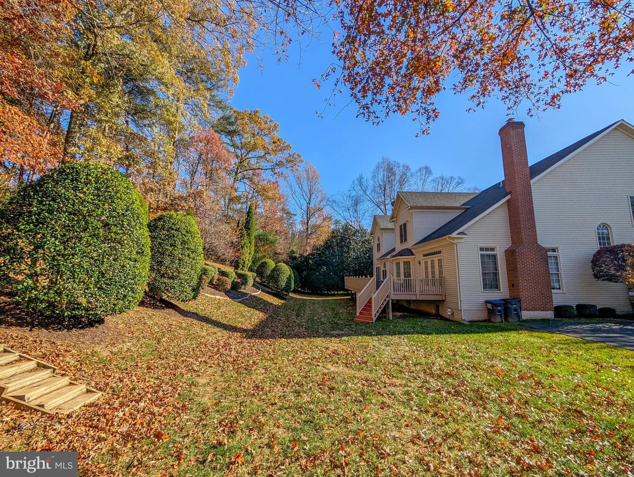 Burke, Virginia 22015, United States, 5 Bedrooms Bedrooms, ,6 BathroomsBathrooms,Residential,Active,245400