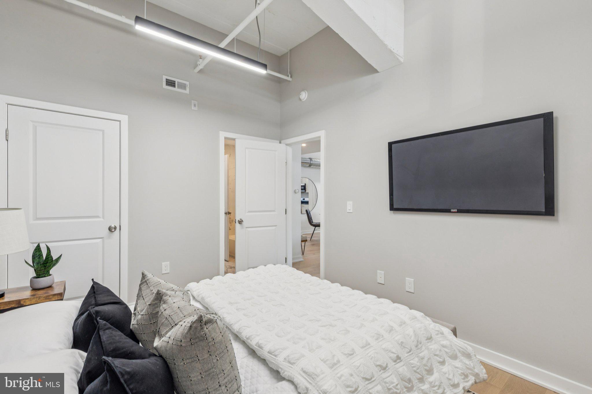 NARBERTH - Residential Lease