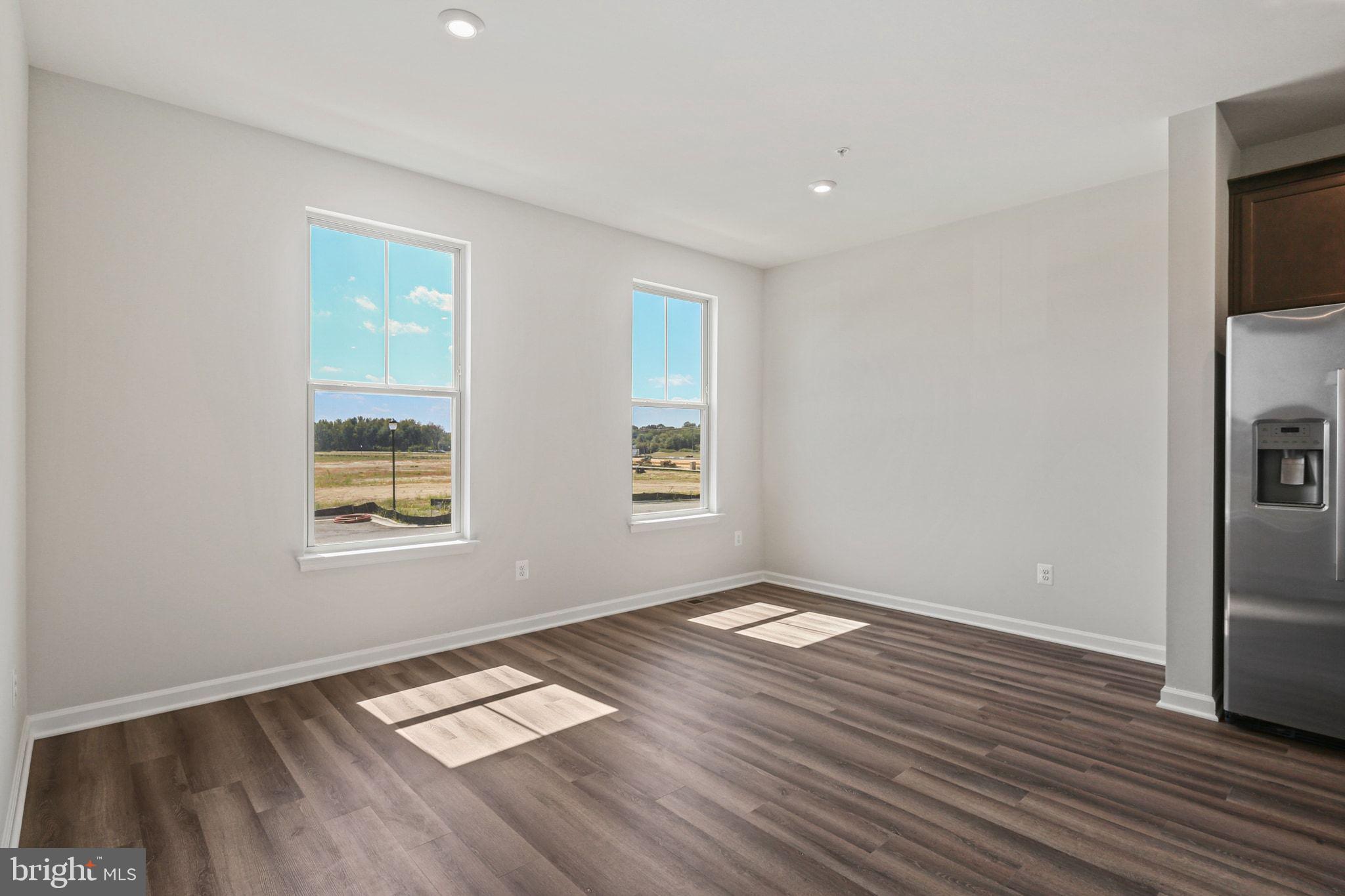 MILL BRANCH CROSSING - Residential Lease