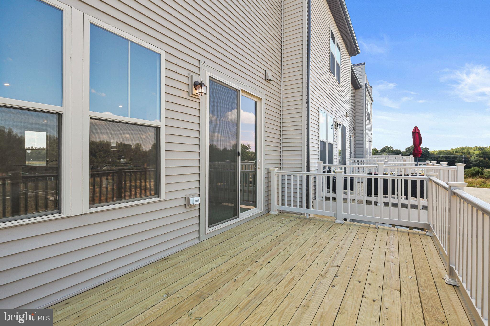 MILL BRANCH CROSSING - Residential Lease