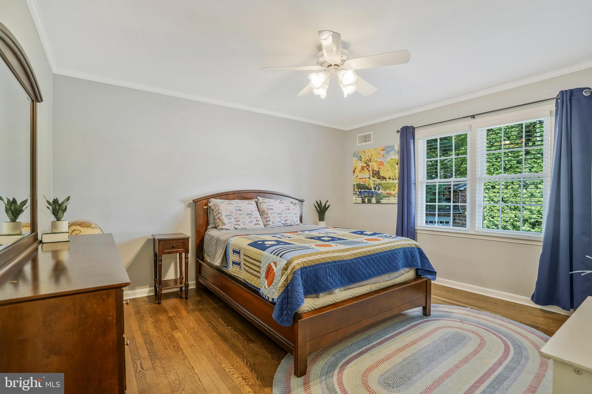 MC LEAN HAMLET - Residential