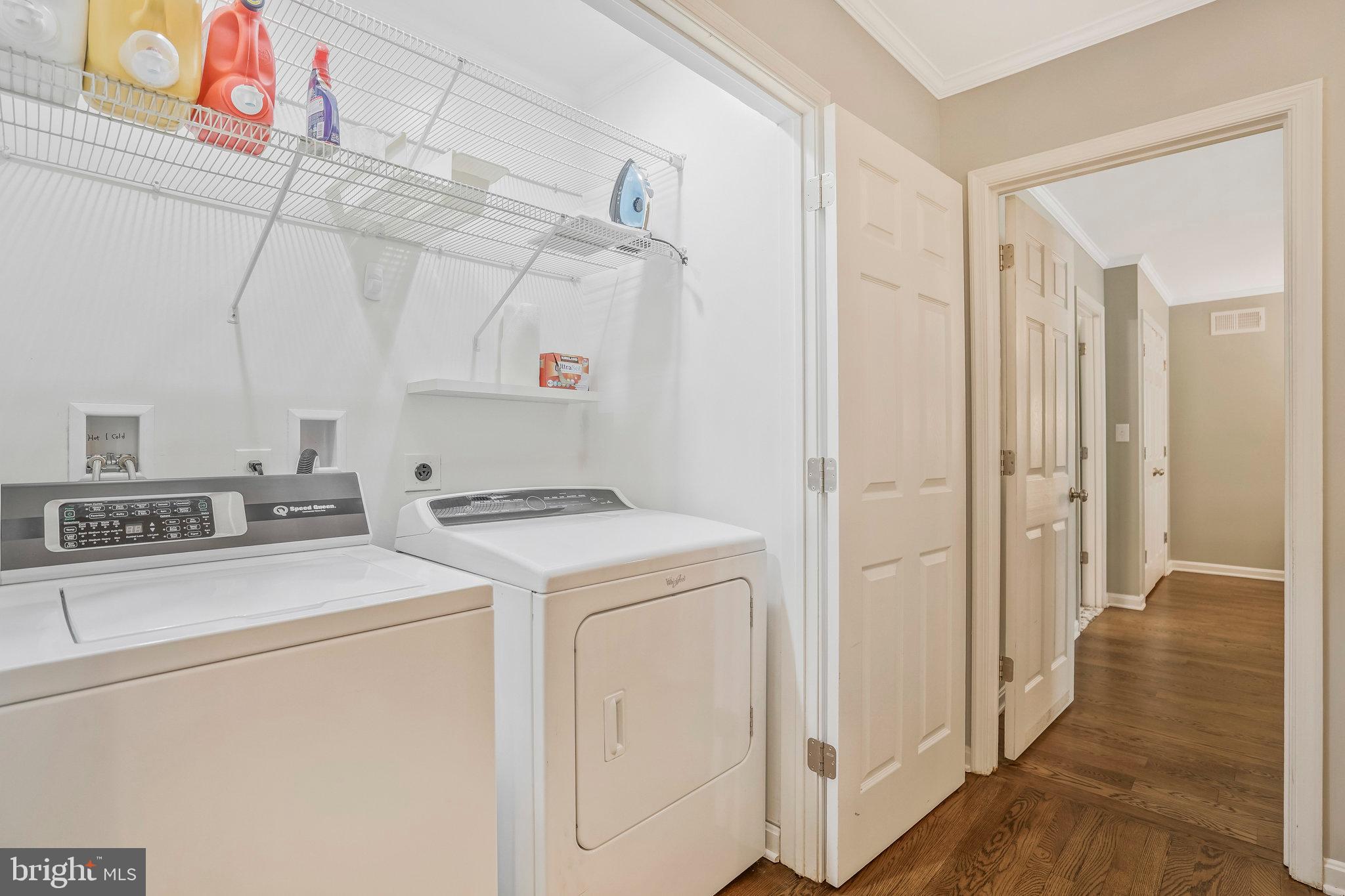 MC LEAN HAMLET - Residential