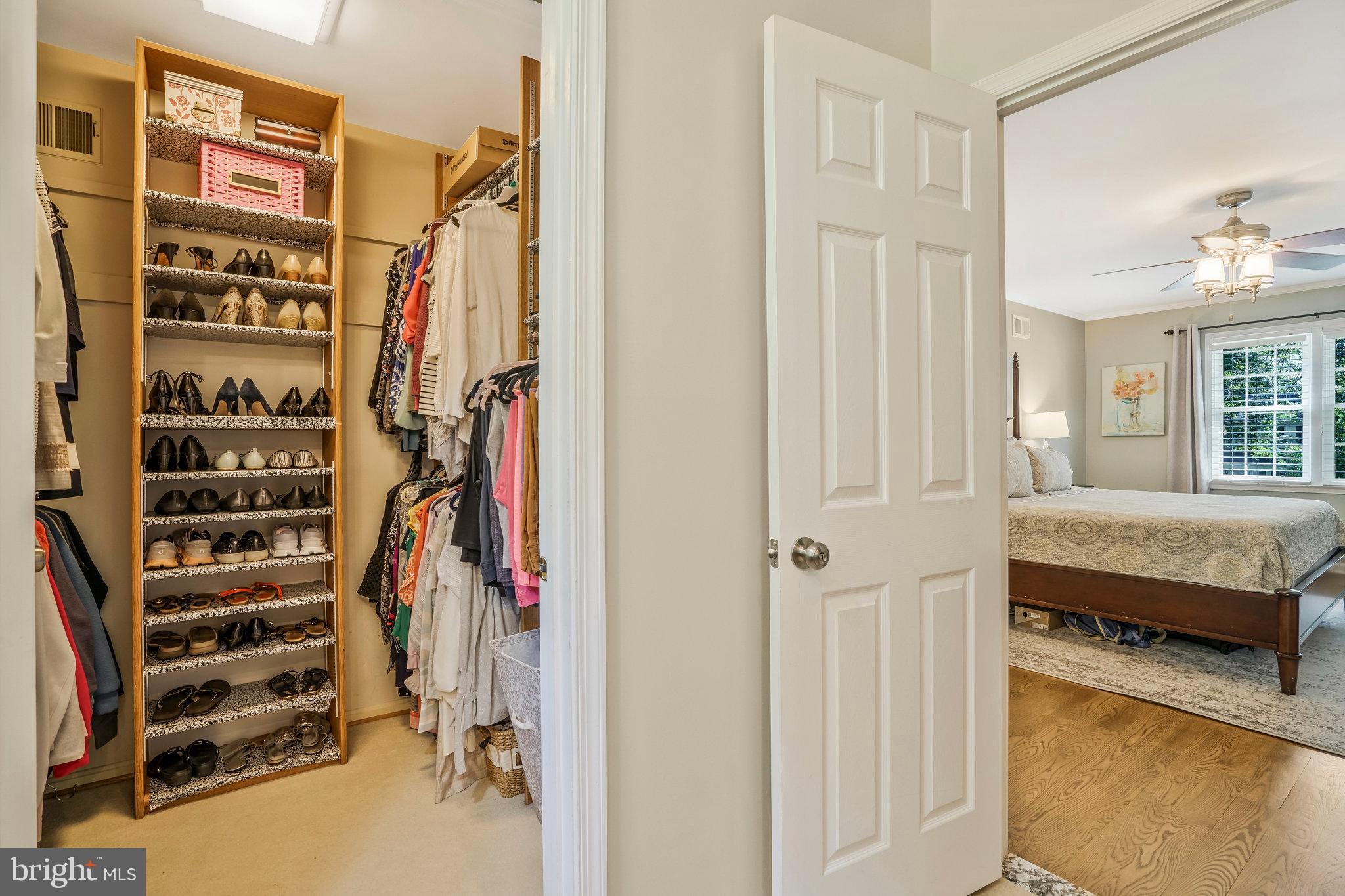 MC LEAN HAMLET - Residential