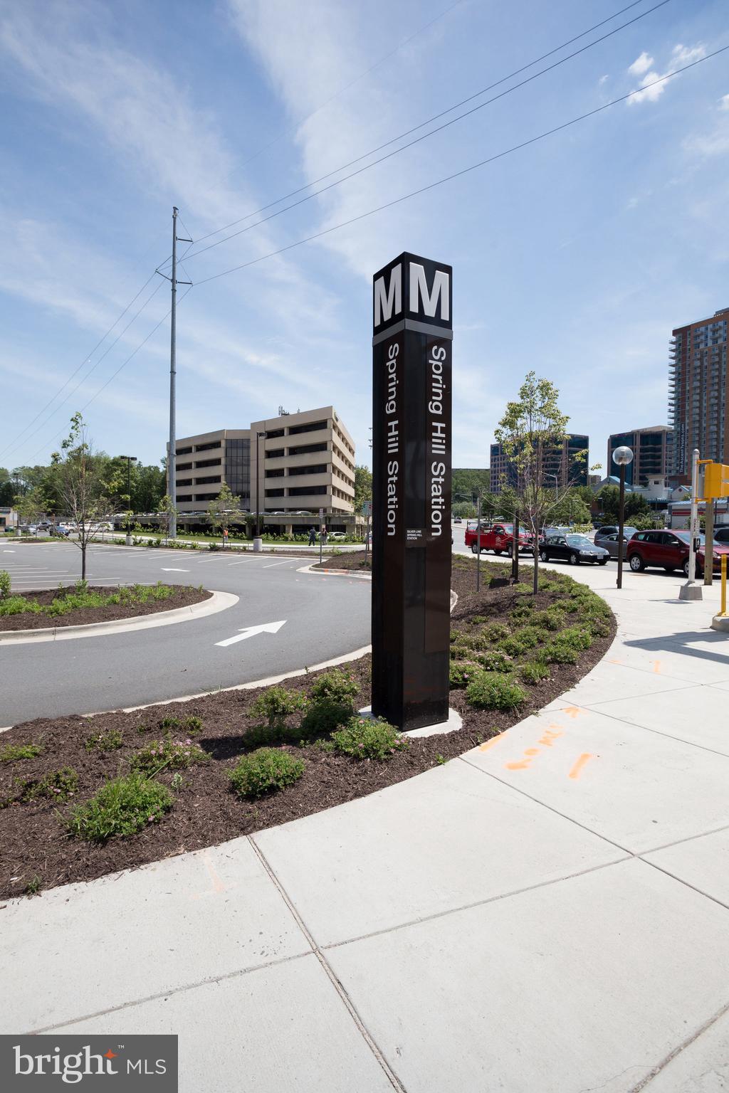 MC LEAN HAMLET - Residential