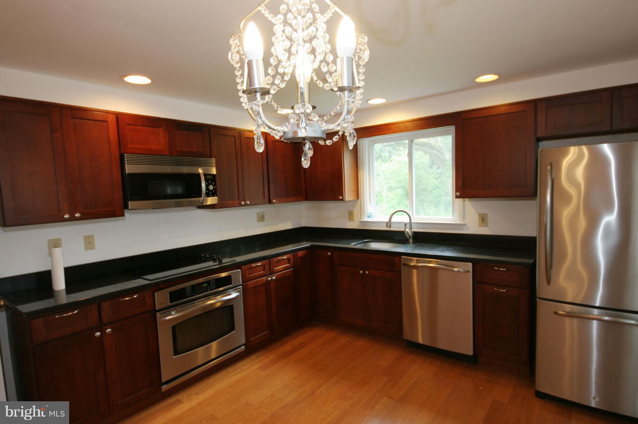 GREEN RIDGE GARDENS - Residential Lease