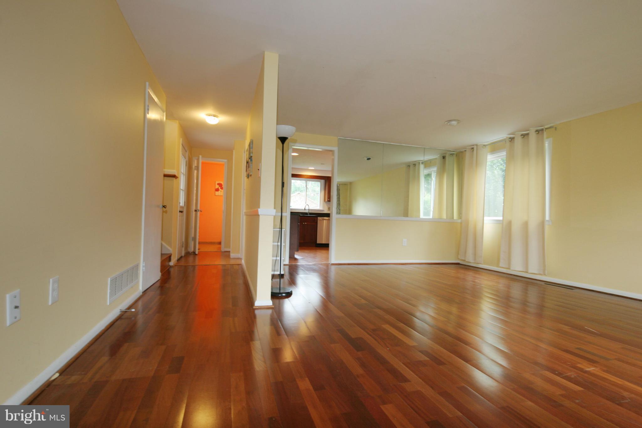 GREEN RIDGE GARDENS - Residential Lease