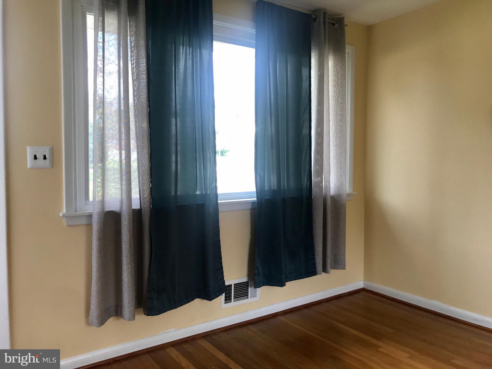 GREEN RIDGE GARDENS - Residential Lease