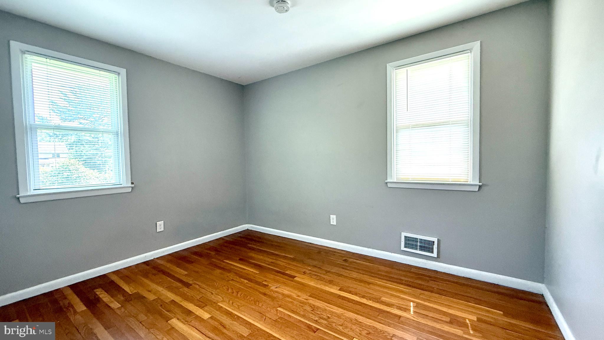 GREEN RIDGE GARDENS - Residential Lease