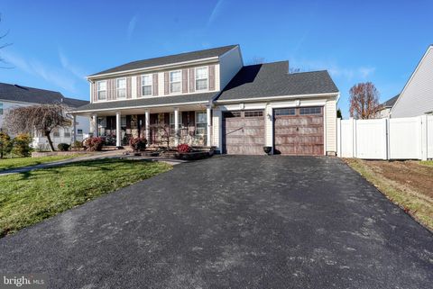 242 SNAPDRAGON STREET WARRINGTON PA 18976