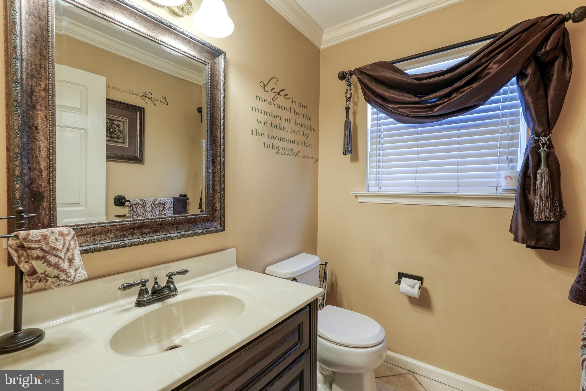 MAPLE KNOLL - Residential