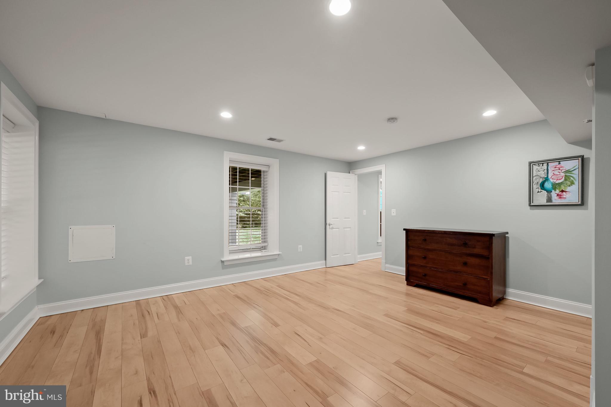 THE WOODS OF WELLINGTON - Residential