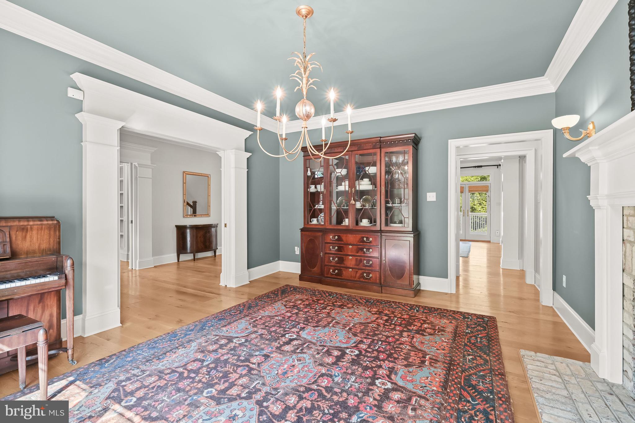 THE WOODS OF WELLINGTON - Residential