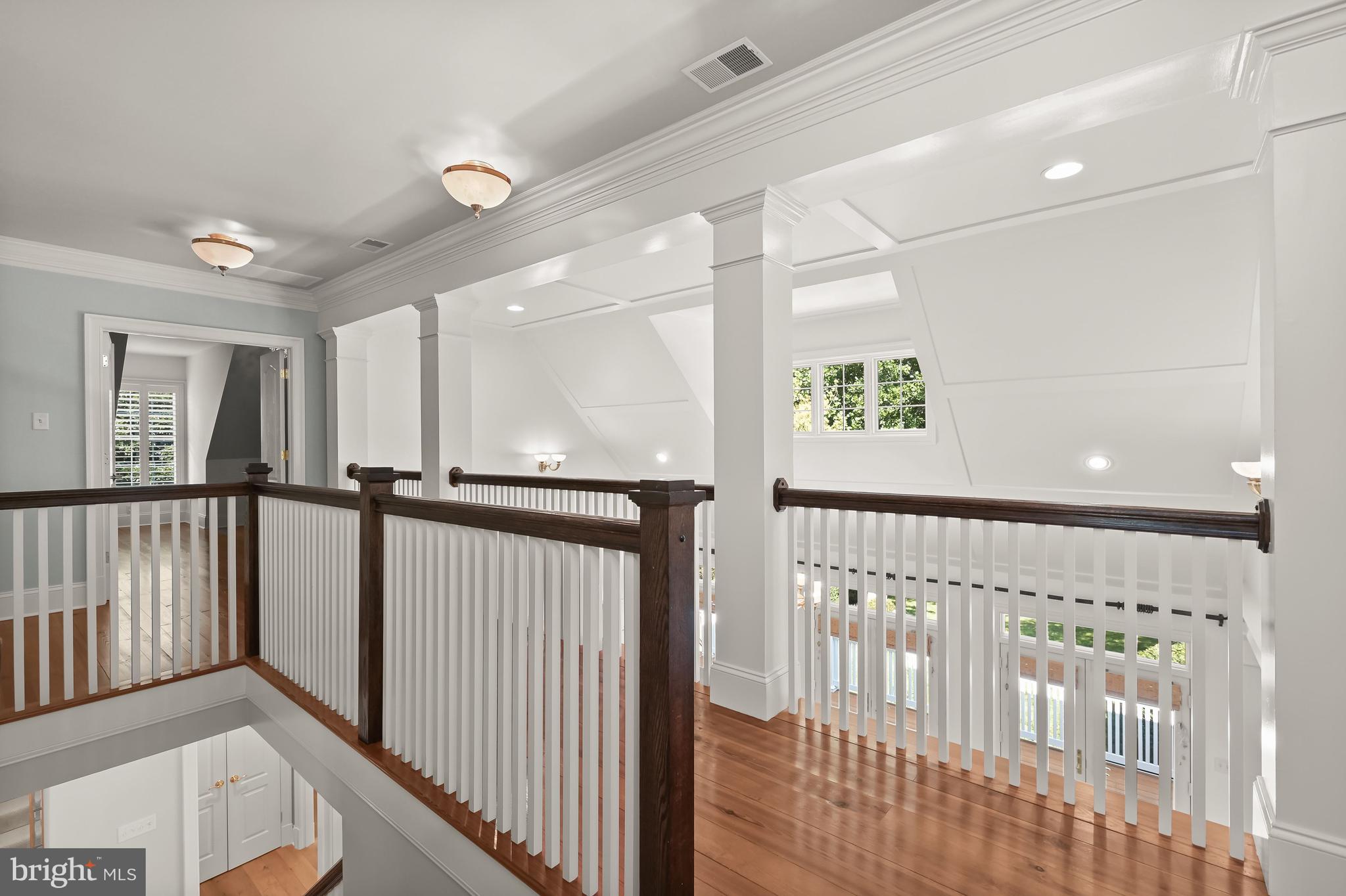 THE WOODS OF WELLINGTON - Residential