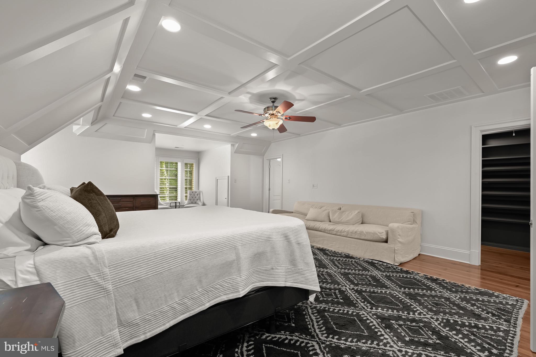 THE WOODS OF WELLINGTON - Residential