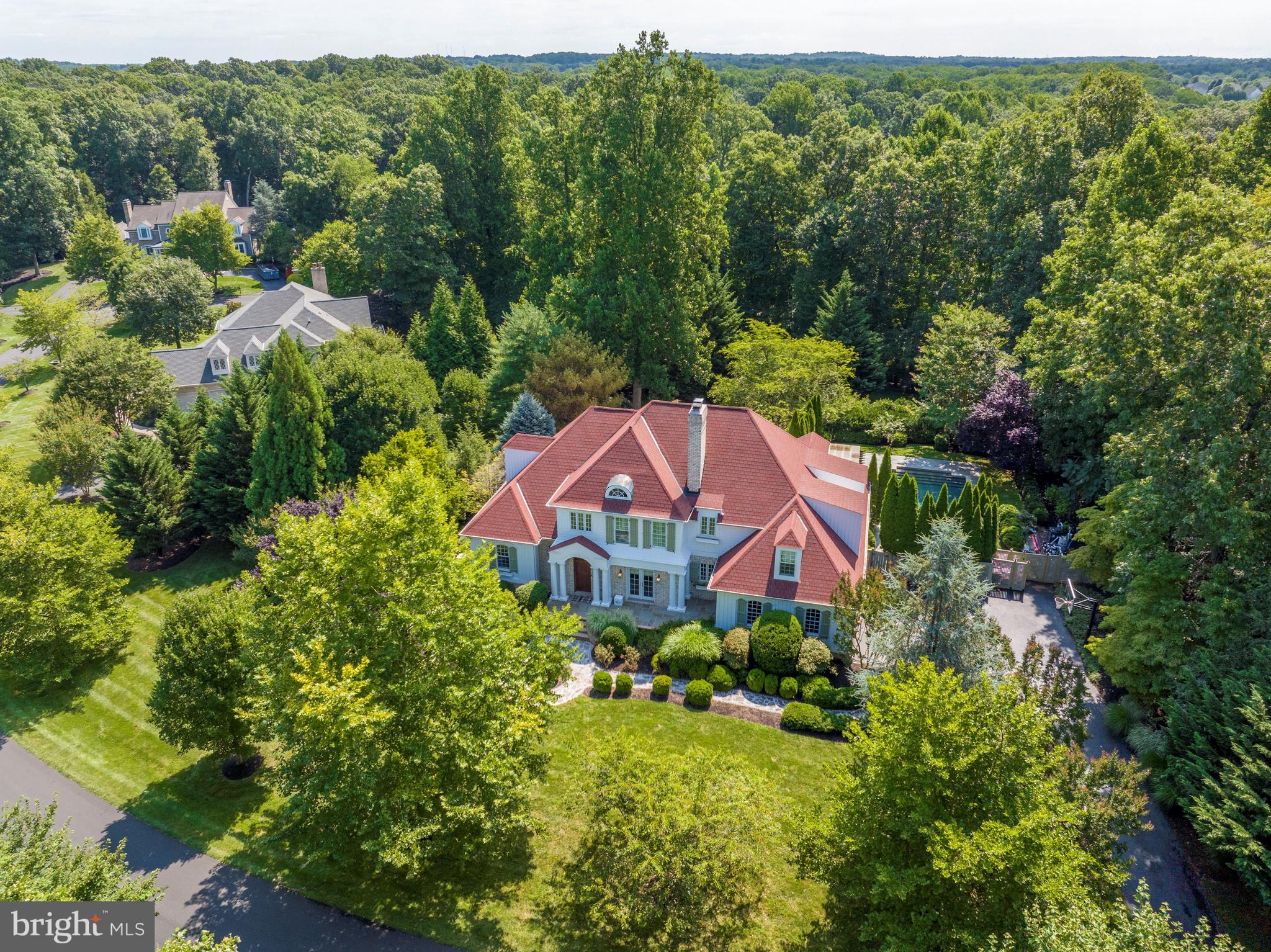 THE WOODS OF WELLINGTON - Residential