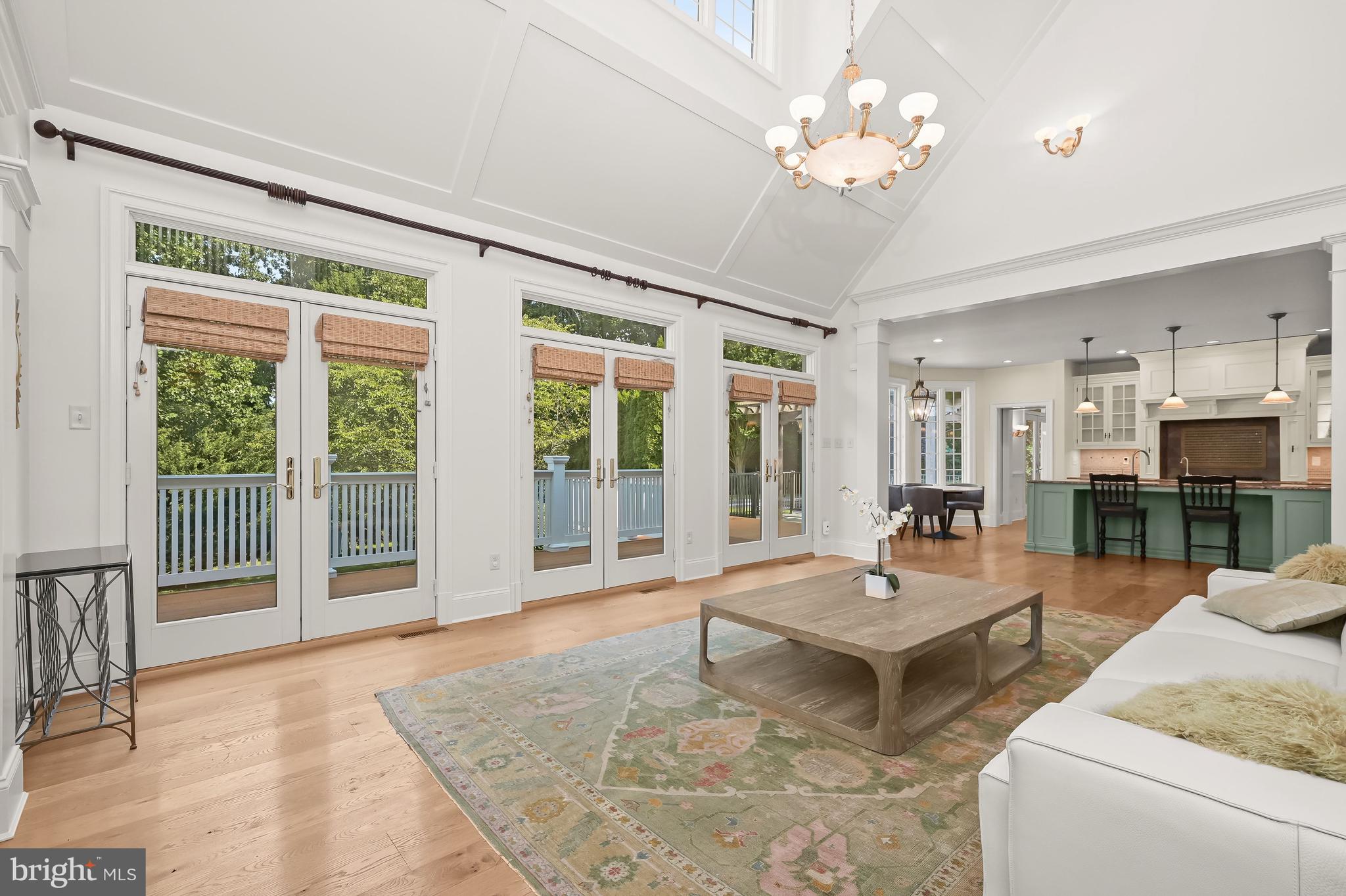 THE WOODS OF WELLINGTON - Residential