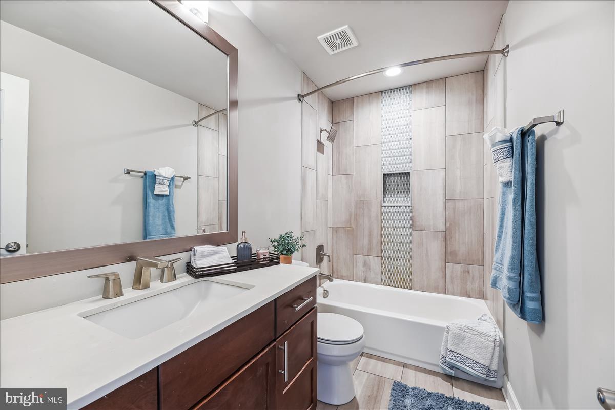 GLENN ESTATES - Residential