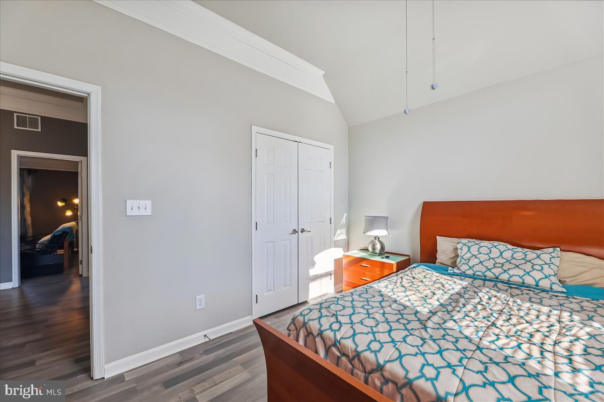 GLENN ESTATES - Residential