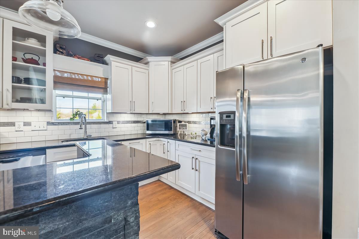 GLENN ESTATES - Residential