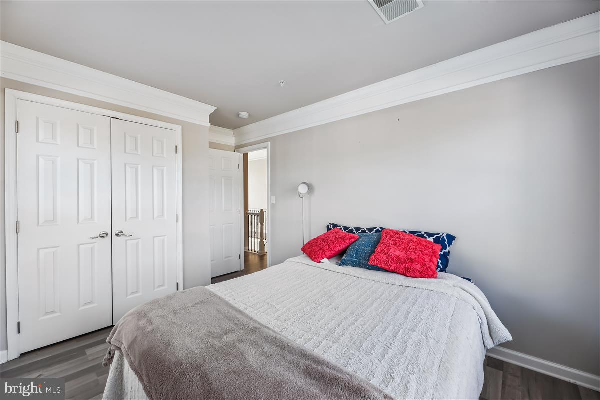 GLENN ESTATES - Residential