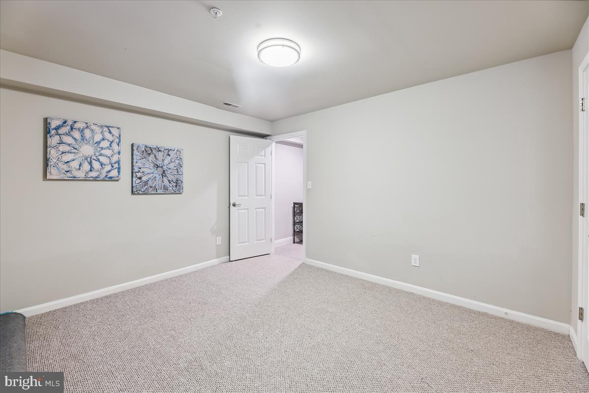 GLENN ESTATES - Residential