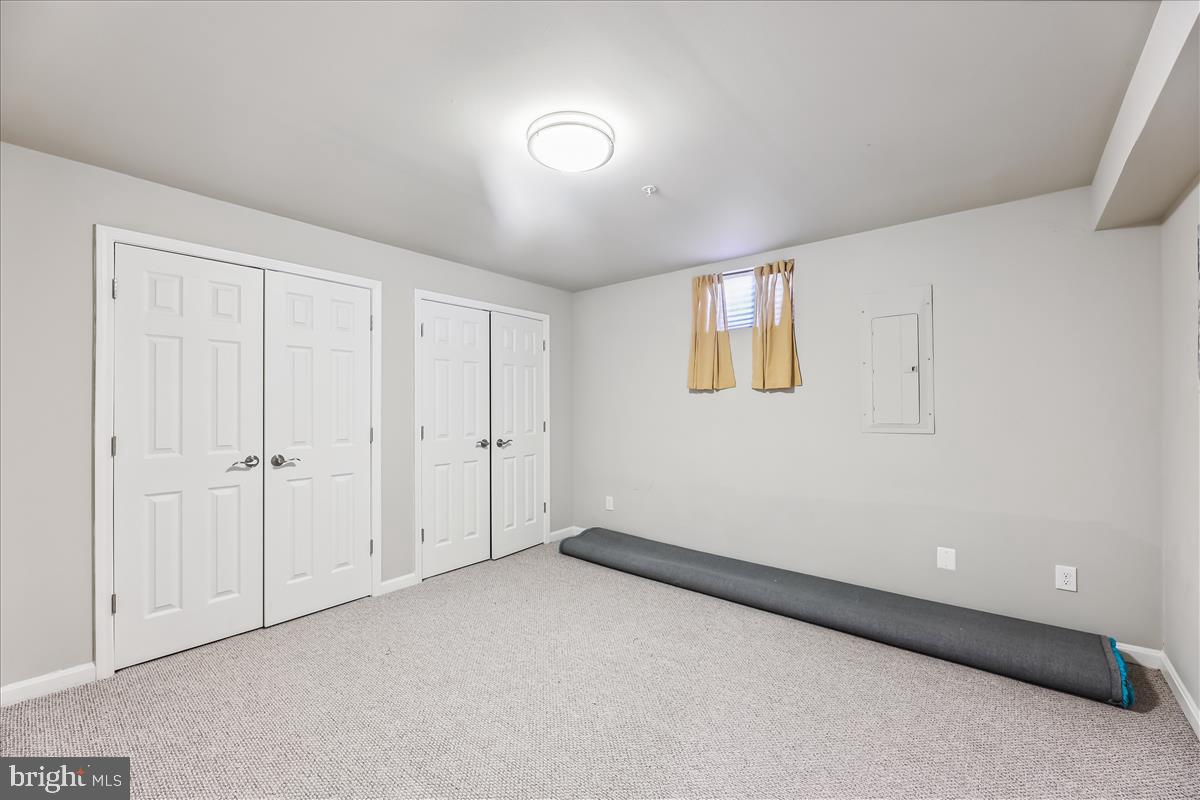 GLENN ESTATES - Residential