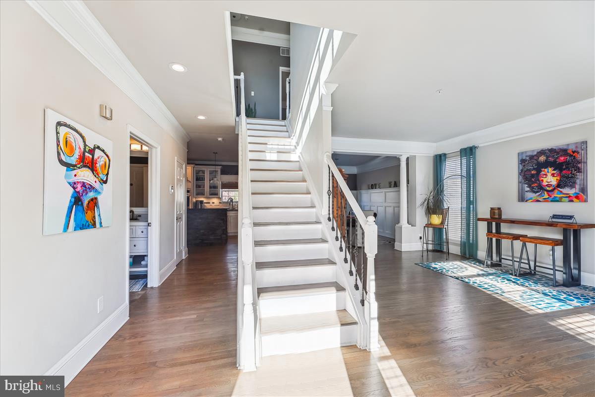 GLENN ESTATES - Residential