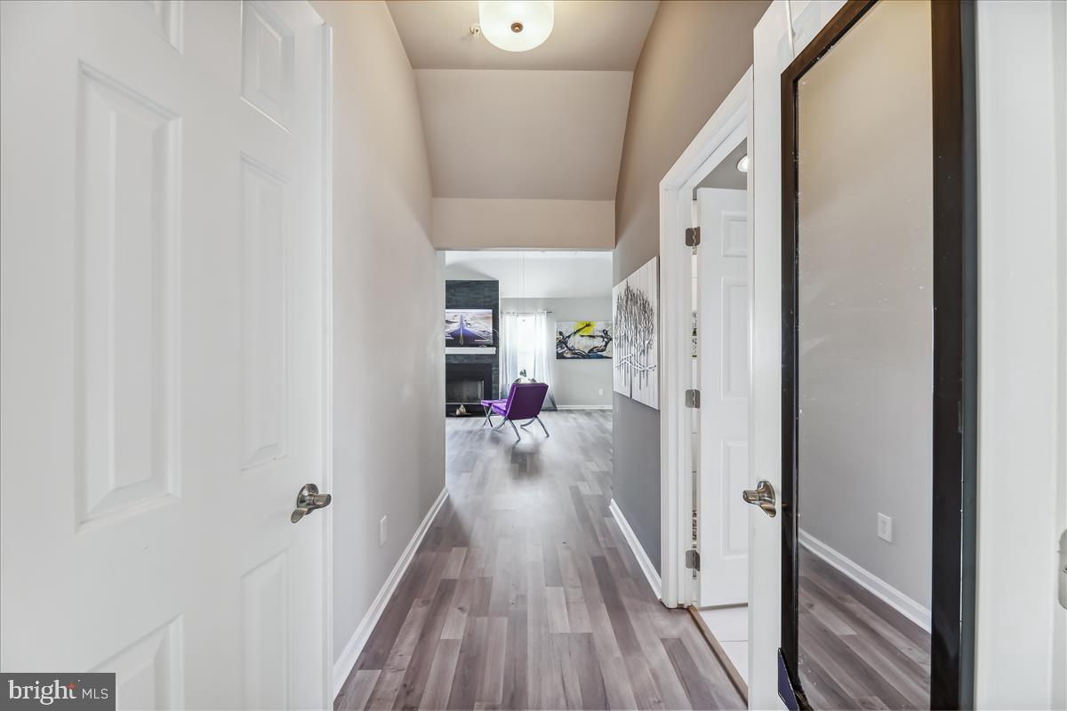 GLENN ESTATES - Residential