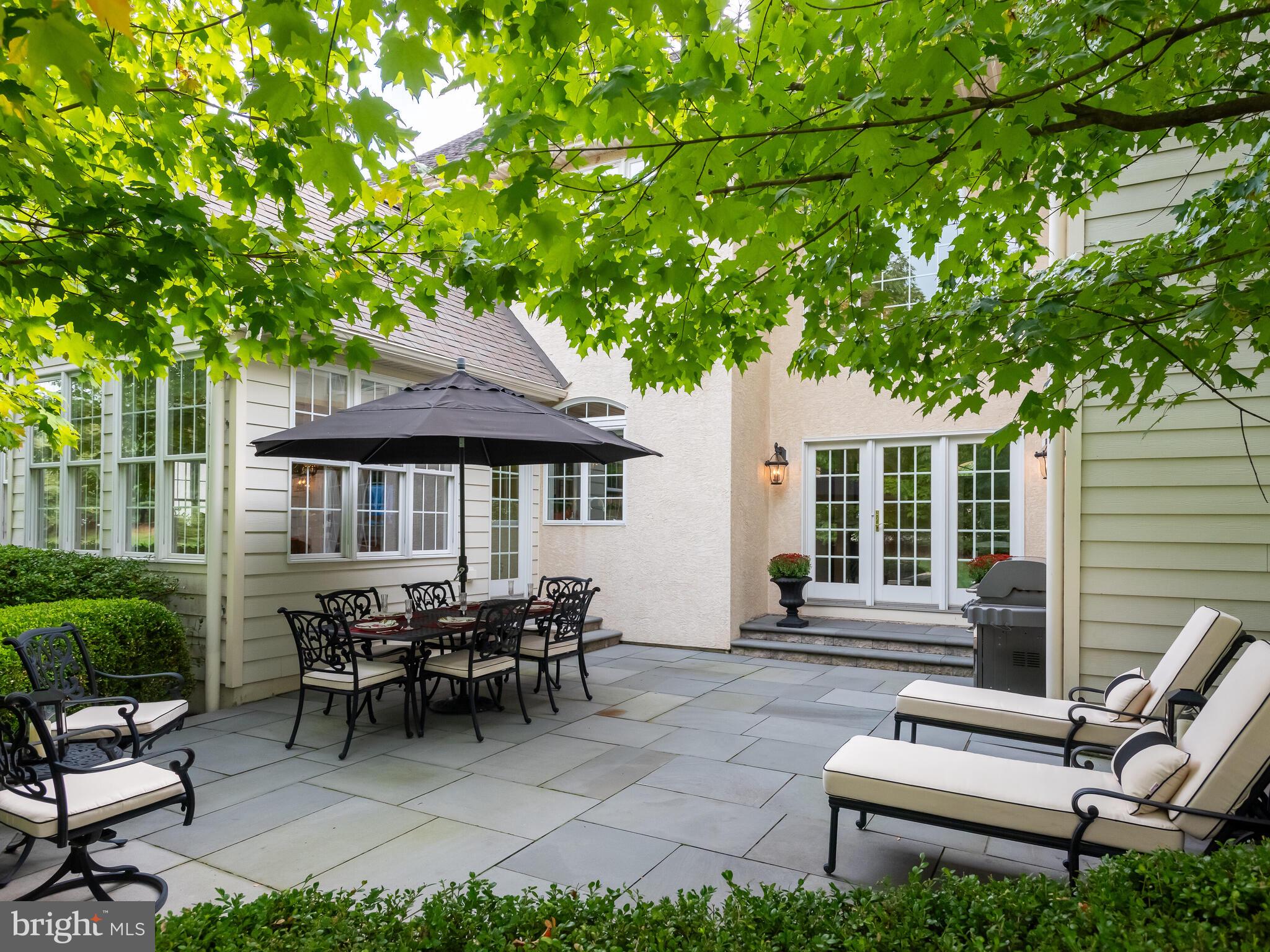 EDGEHILL - Residential