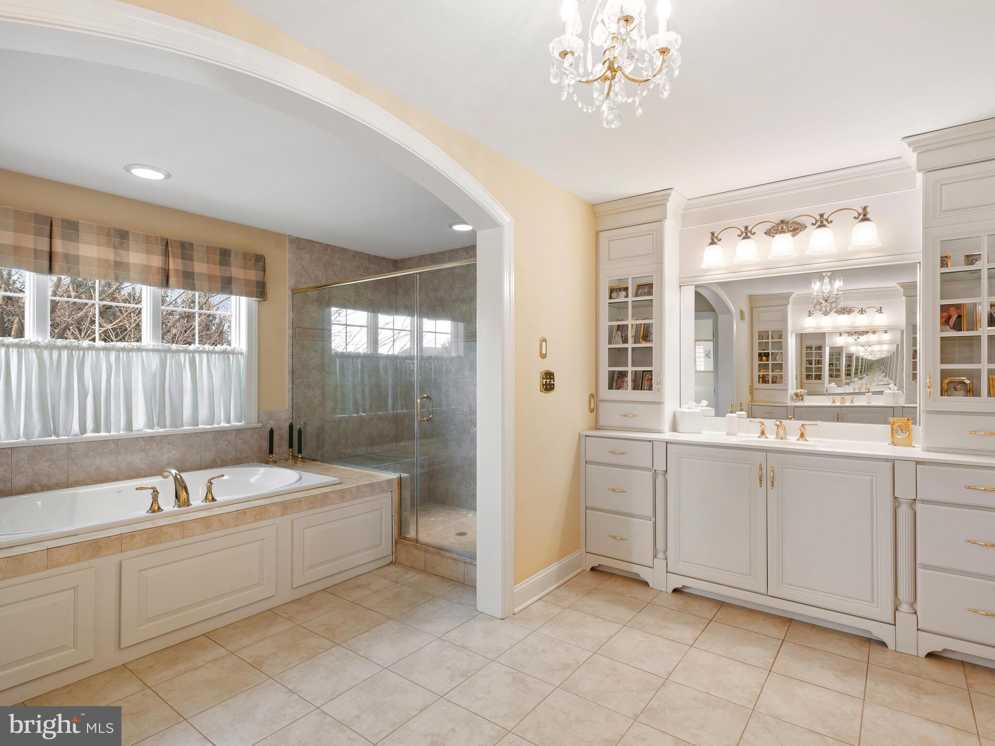 EDGEHILL - Residential