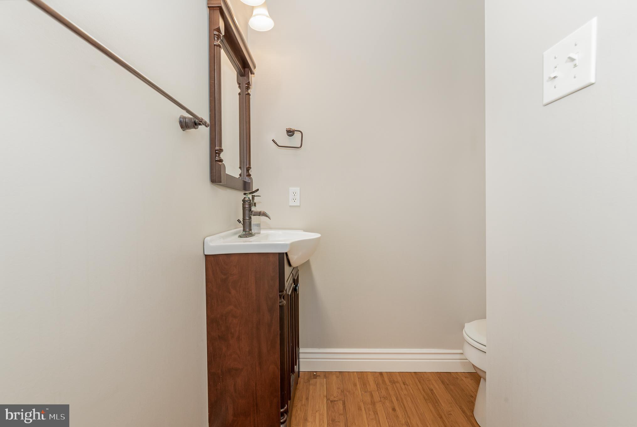 BROOK MEADOW - Residential Lease