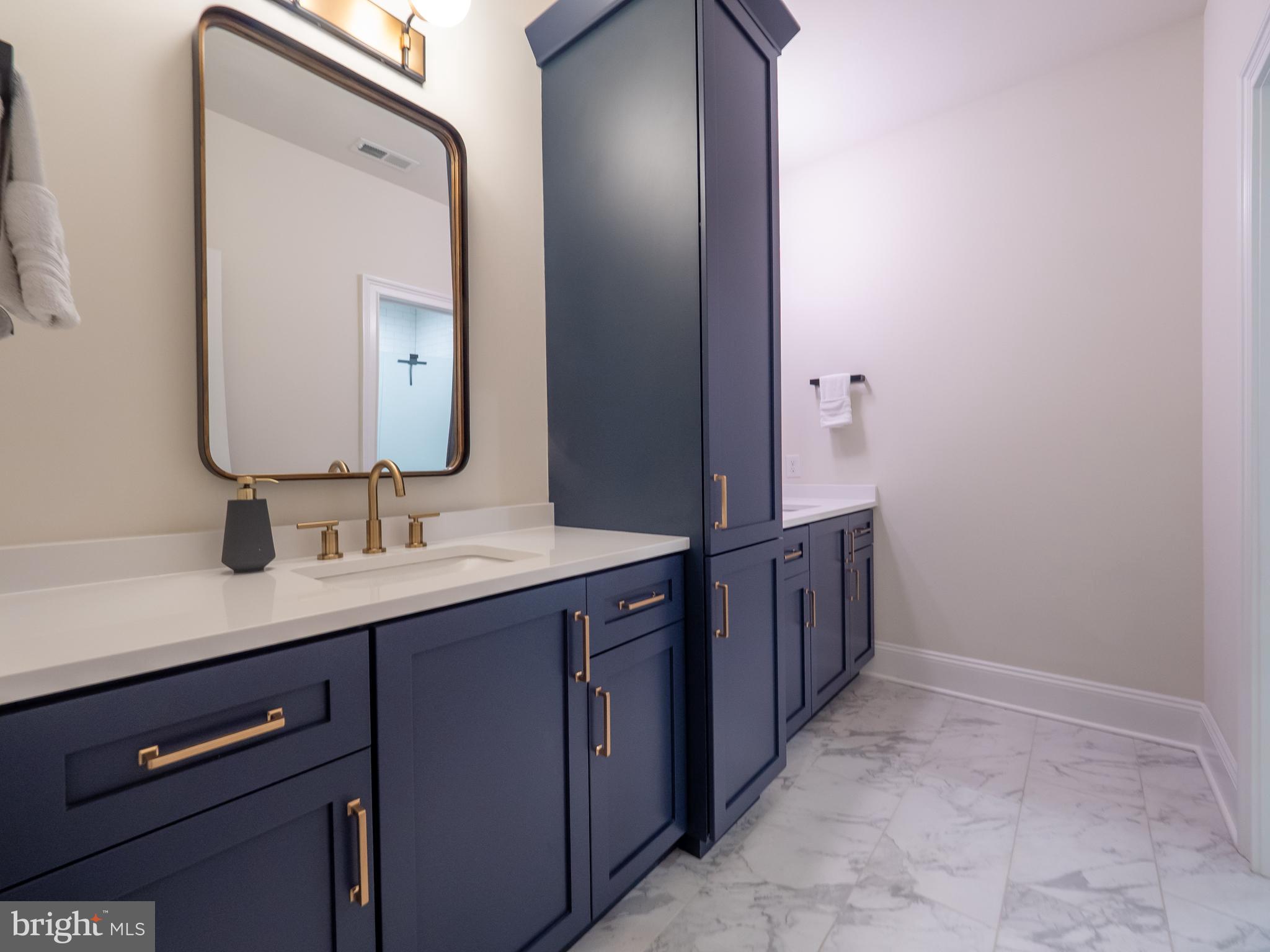 THE VILLAGES AT NORTHRIDGE - Residential