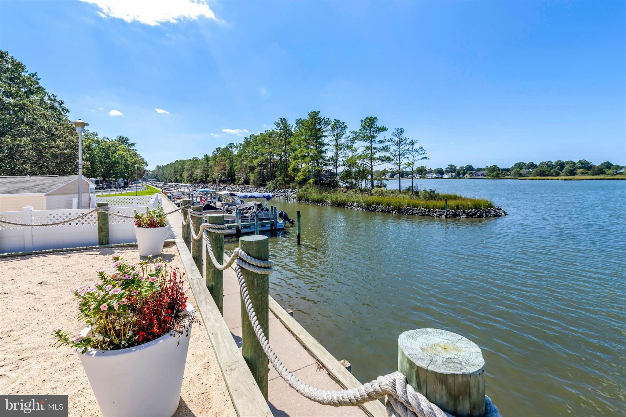 SUN RETREATS REHOBOTH BAY - Residential