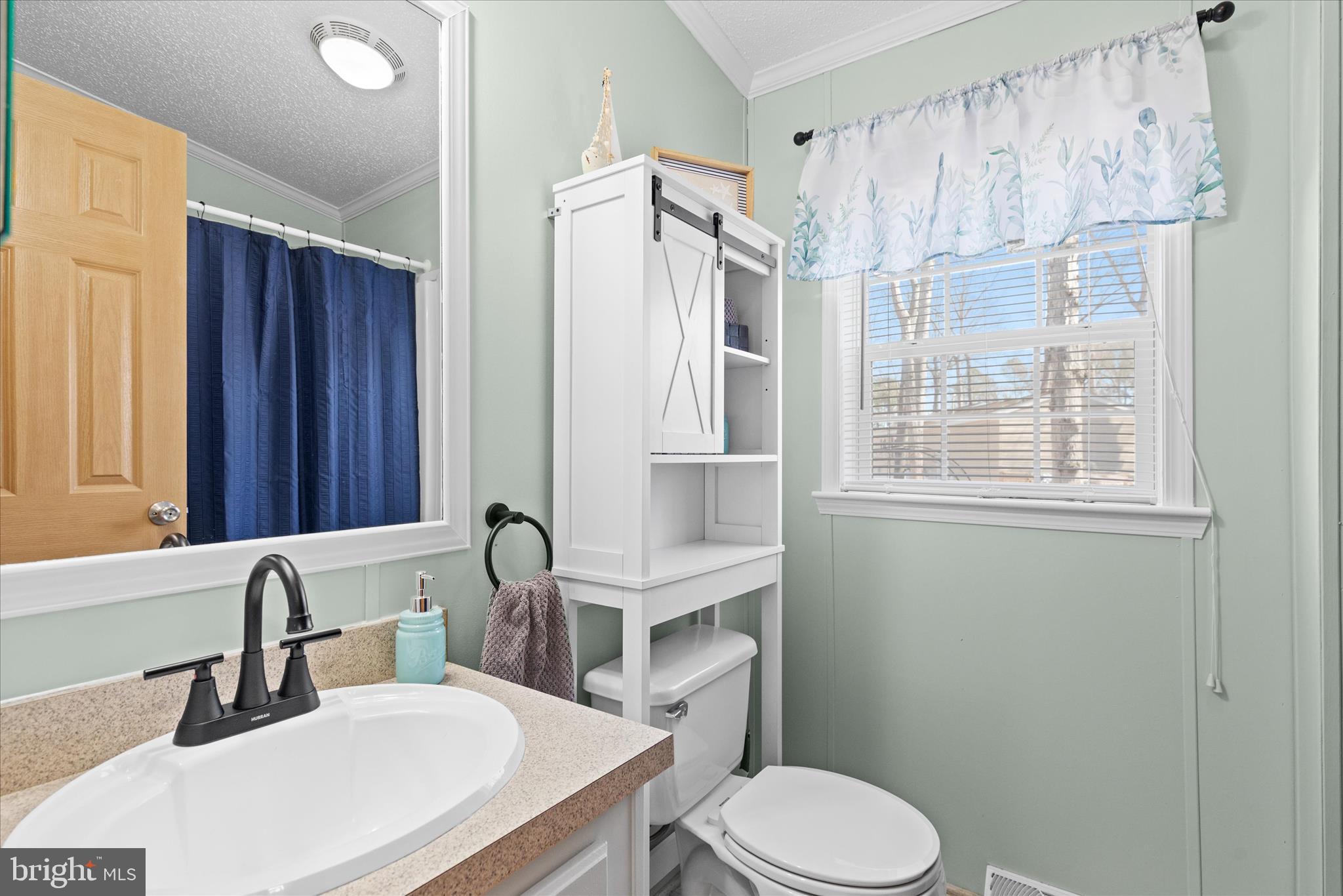 SUN RETREATS REHOBOTH BAY - Residential