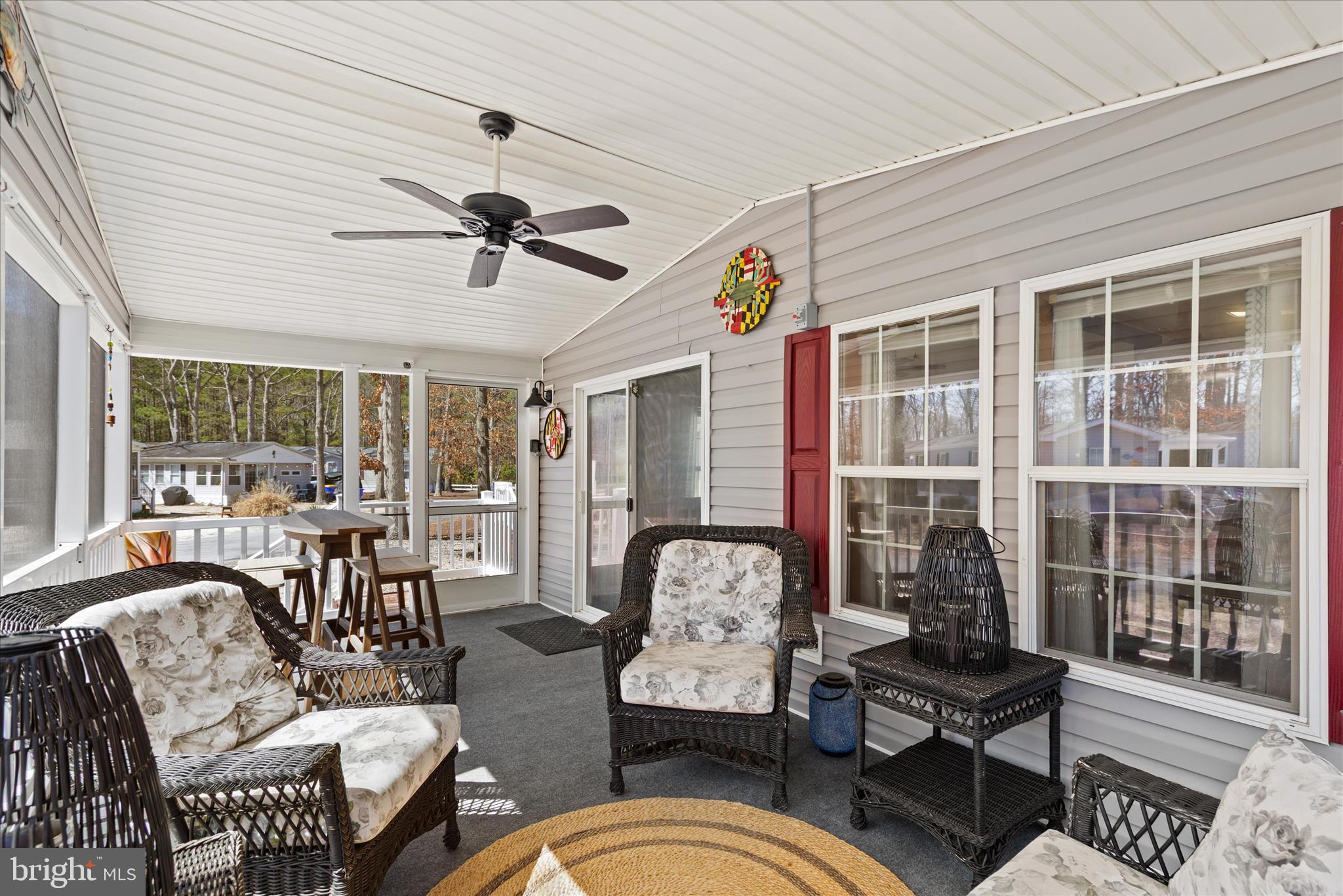 SUN RETREATS REHOBOTH BAY - Residential