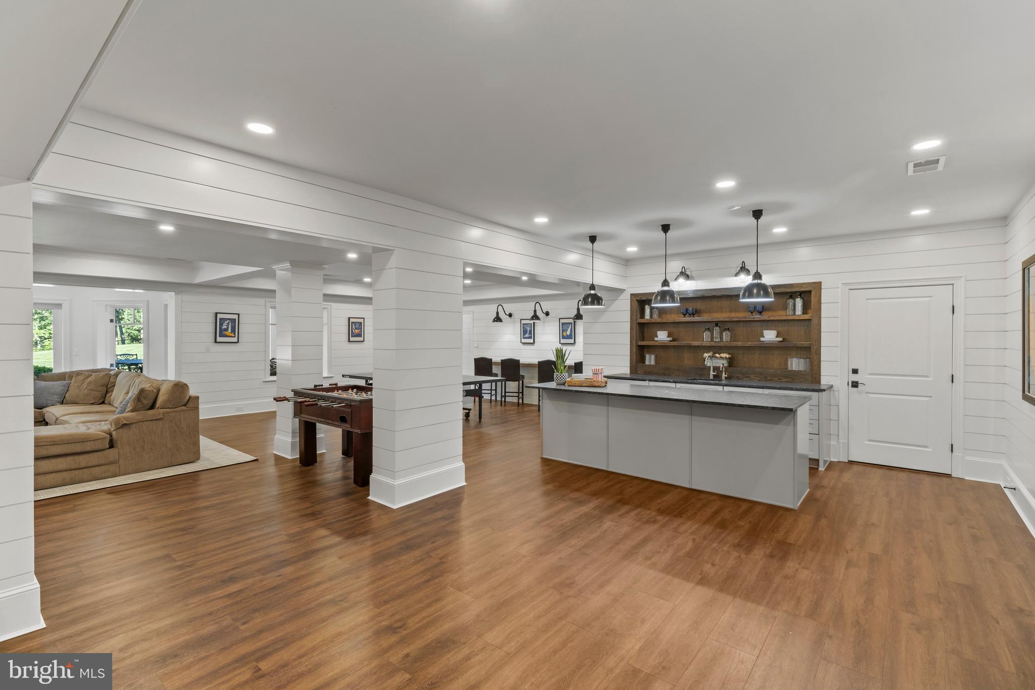 BYWATER ESTATES - Residential