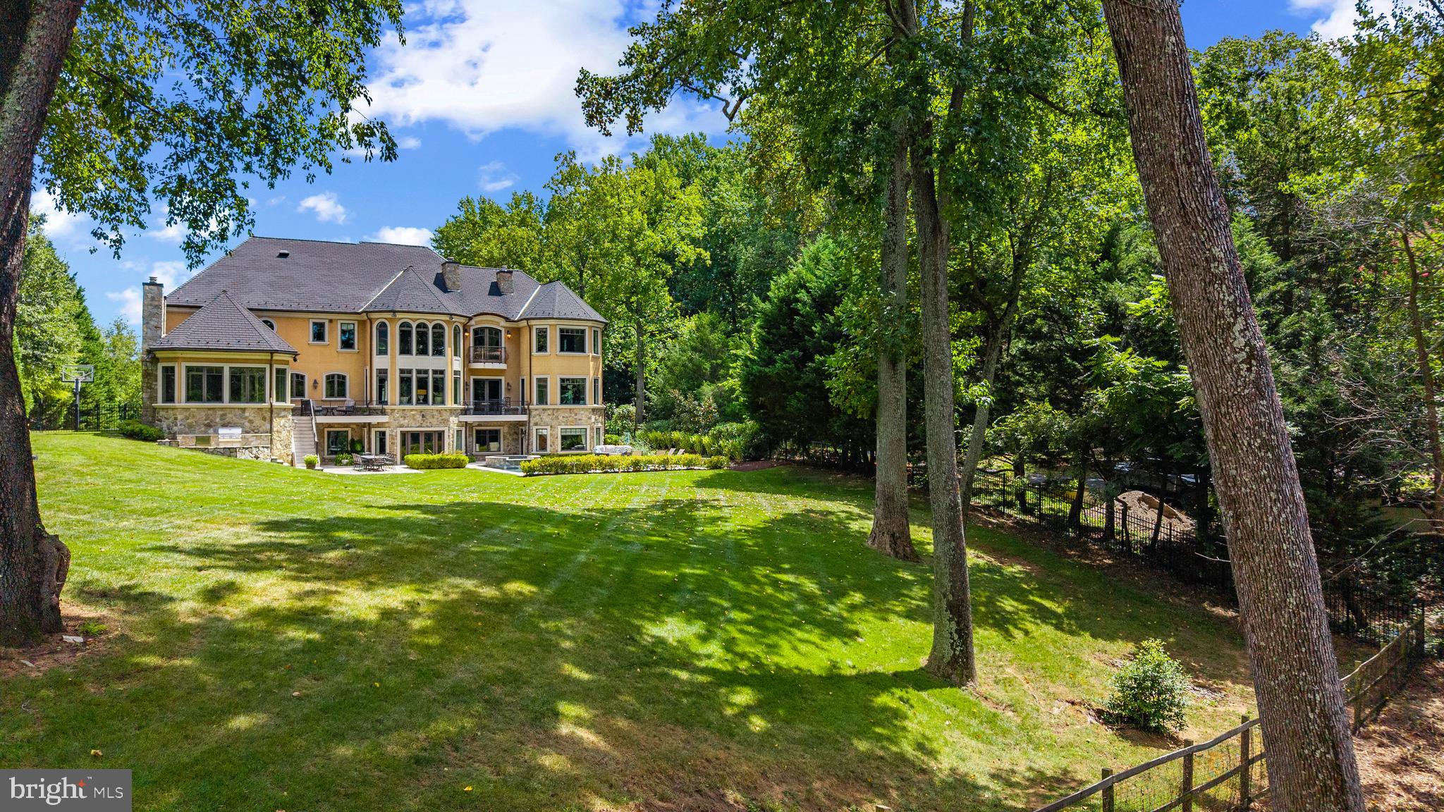 BYWATER ESTATES - Residential